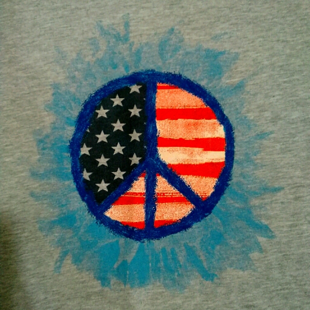We The Peeps American Flag Peace Sign Tee L